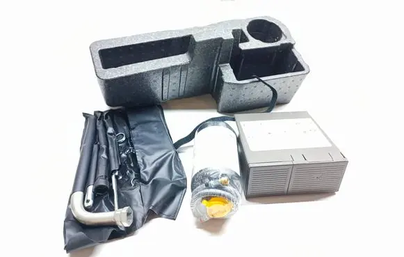 Audi Q7 4M Tool set 4L0012615 8P0012619A