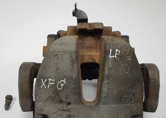 Front brake caliper