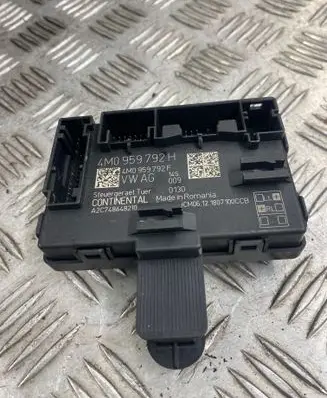 Audi Q7 4M Door control unit/module 4M0959792H