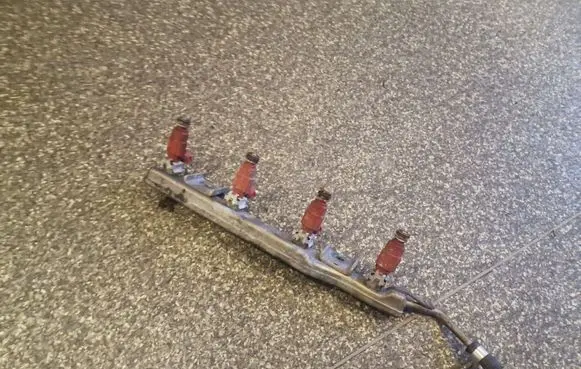 Fuel injectors set