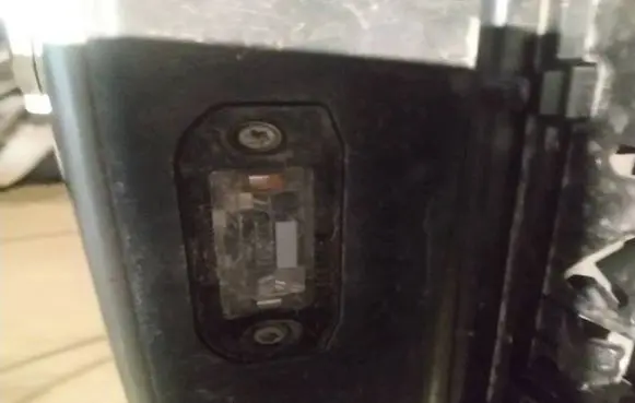 Volvo XC90 Number plate light