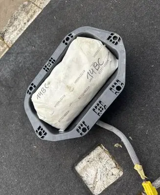 Opel Insignia A Passenger airbag 13222957 608651100 608651200