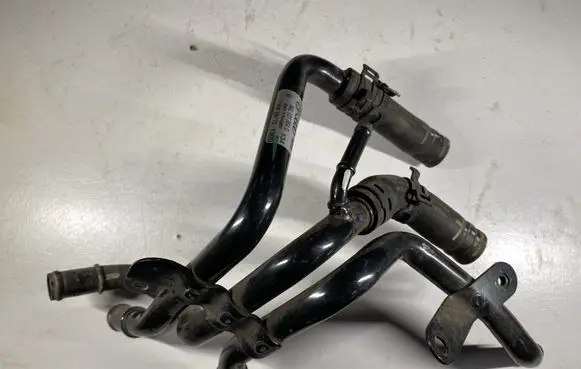 Skoda Octavia Mk3 (5E) Engine coolant pipe/hose 04L121064G