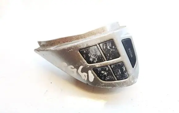 Mitsubishi Lancer X Steering wheel buttons/switches 75b471