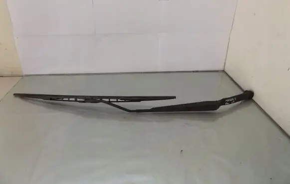 Mazda 6 Windshield/front glass wiper blade 