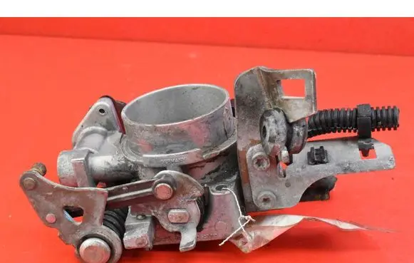 Opel Zafira A Throttle body valve 90529710