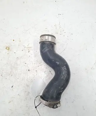 Volkswagen Jetta VI Intercooler hose/pipe 1K0145832AT