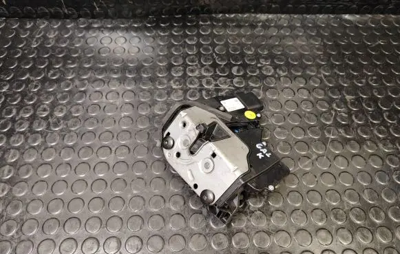 Seat Alhambra (Mk2) Sliding door lock 7N0839015B
