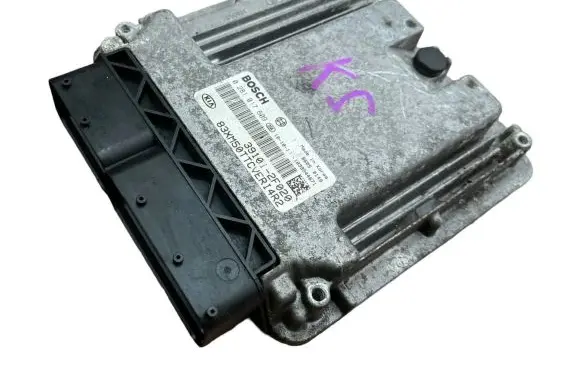 KIA Sorento Engine control unit/module 391012F020 1039S44671 0281017609