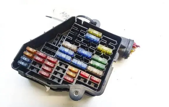 Skoda Superb B5 (3U) Fuse box set