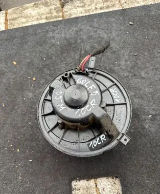Volkswagen Golf V Heater fan/blower 