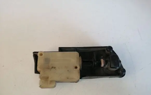 Fuel tank cap lock motor