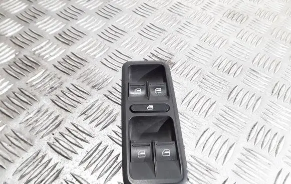 Skoda Yeti (5L) Electric window control switch 5L0867171