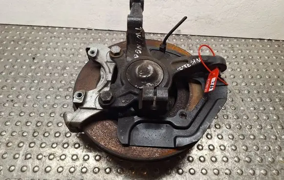 Renault Twingo III Front wheel hub spindle knuckle S14765722 400157575R