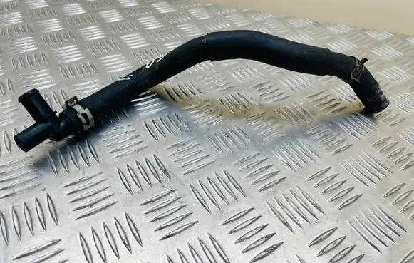 Subaru Forester SH Engine coolant pipe/hose