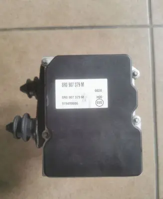 Audi Q5 SQ5 ABS Pump 8R0907379M 8R0614517AG