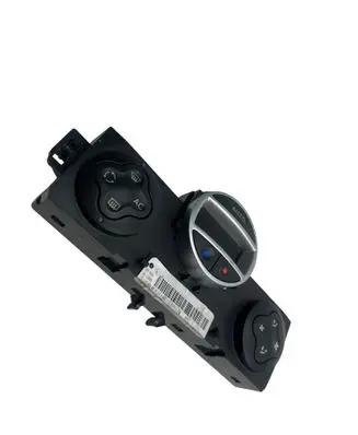 Renault Clio III Interior fan control switch 8200296683