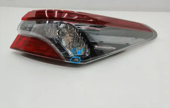 Toyota Camry VIII XV70 Rear/tail lights 