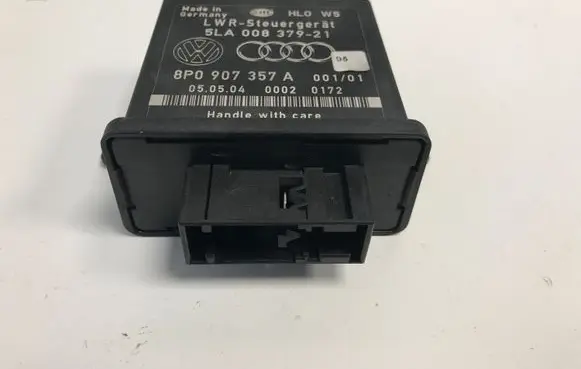 Audi A6 S6 C6 4F Light module LCM 8P0907357A