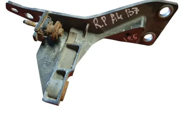 Audi A4 S4 B7 8E 8H Front bumper mounting bracket 8E0805364