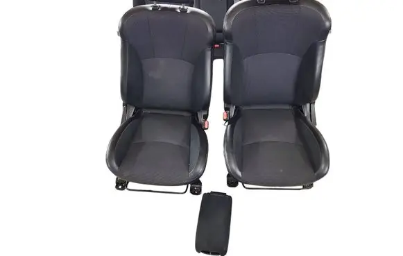 Citroen C-Crosser Seat set 