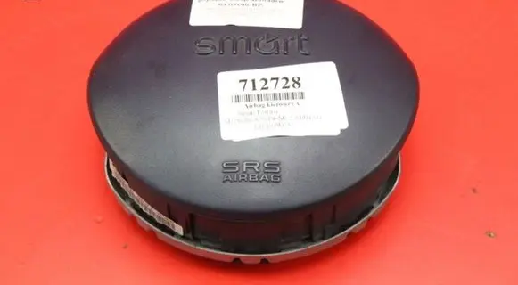Smart ForTwo I Steering wheel airbag