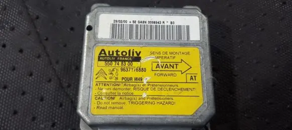 Citroen Berlingo Airbag control unit/module 9637176880 550748300