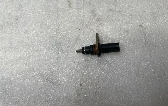 Volkswagen Touareg III Oil temperature sensor 079919523