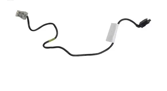 Infiniti M Y51 USB socket connector 104753700C