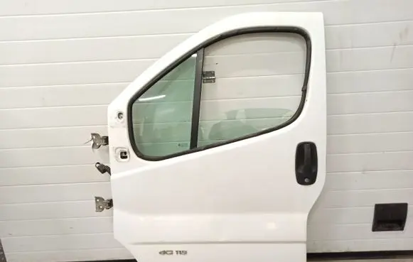 Renault Trafic II (X83) Front door