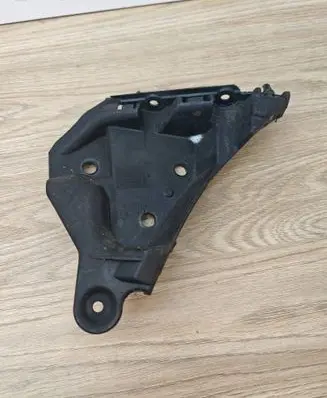 Volvo XC60 Front bumper mounting bracket 30764618 BP8BA