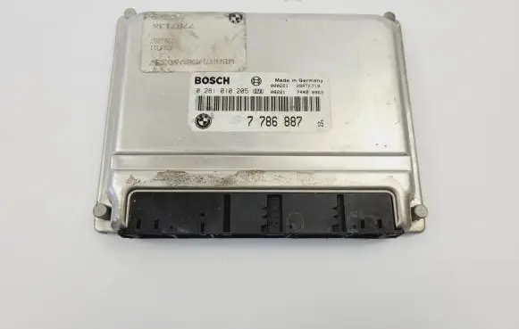 BMW 5 E39 Engine control unit/module 0281010205