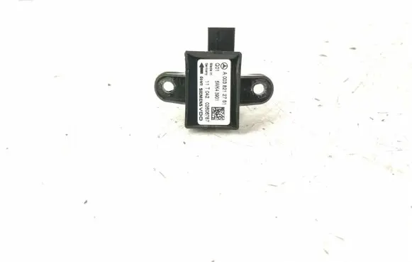 Mercedes-Benz S W221 Airbag deployment crash/impact sensor A0038208426 0038208426