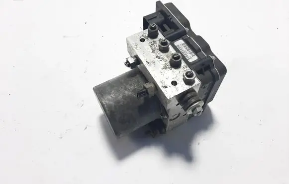 Peugeot 5008 ABS Pump 9666930880