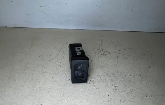 Volkswagen PASSAT B5 Seat heating switch 3B0963563C