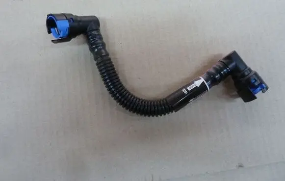Ford Focus Breather/breather pipe/hose HX7G-6K817-AA-T
