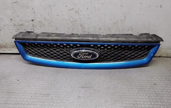Ford Focus Front bumper upper radiator grill 4M518C436B
