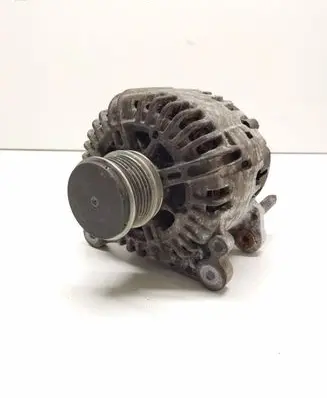 Skoda Octavia Mk2 (1Z) Generator/alternator 06F903023C TG14C011