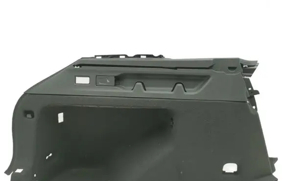 Trunk/boot side trim panel