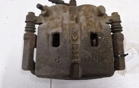 Nissan X-Trail T30 Front brake caliper