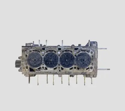 Opel Astra J Engine head 55571949
