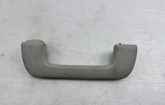 Audi A8 S8 D4 4H Rear interior roof grab handle 4H0857607