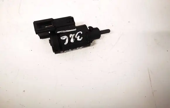 Audi A4 S4 B6 8E 8H Brake pedal sensor switch 8E0945515