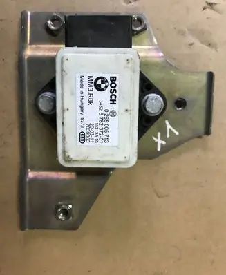 BMW 5 E60 E61 ESP acceleration yaw rate sensor 6782372 0265005713