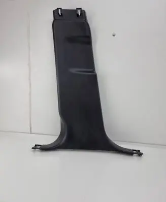 Land Rover Evoque II (B) pillar trim (bottom) K8d224397