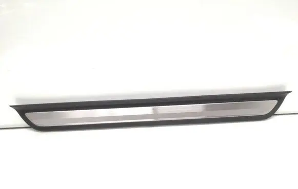 KIA Xceed Front sill trim cover 85874J7000