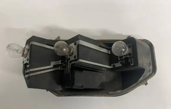 Peugeot 407 Tail light bulb cover holder pptd40