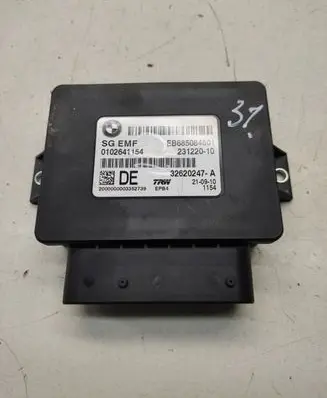 BMW 5 F10 F11 Hand brake control module 231220 3262047 0102641154