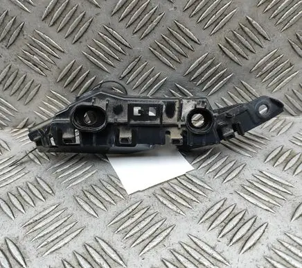Volkswagen Golf VII Front bumper mounting bracket 5G0807049B