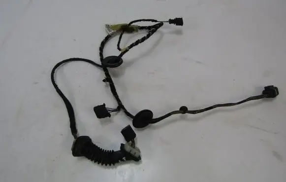 Skoda Fabia Mk2 (5J) Front door wiring loom 